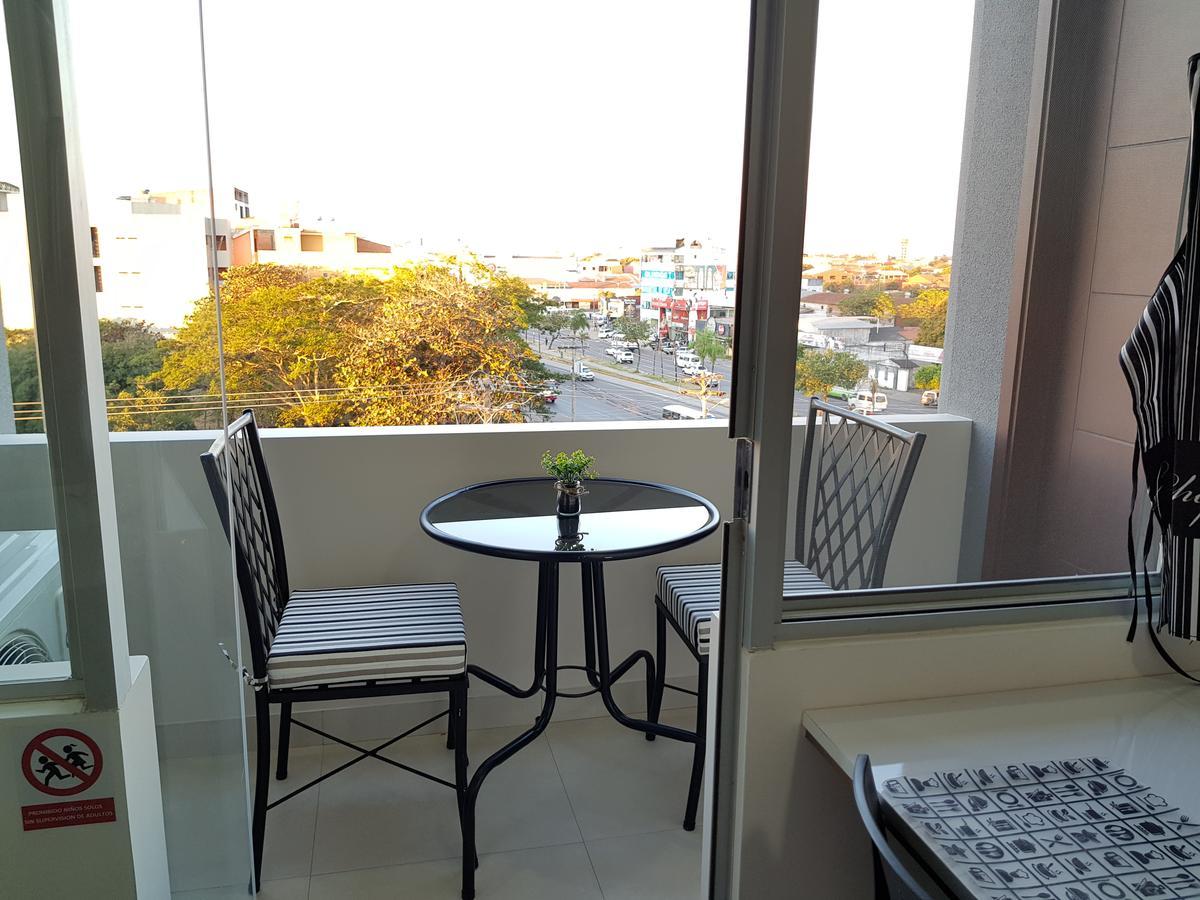 Edificio Las Palmas 3100 圣克鲁斯 外观 照片